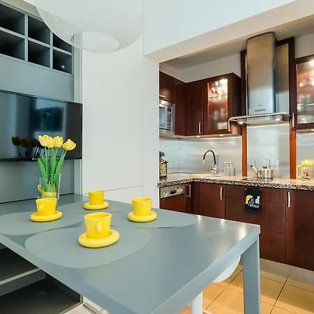 Piekny W Warszawie Appartamento *