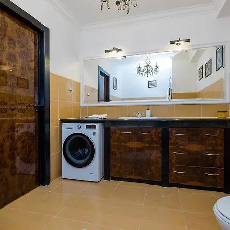 Piekny W Warszawie Daire Varşova