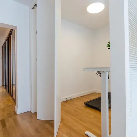 Piekny W Warszawie *